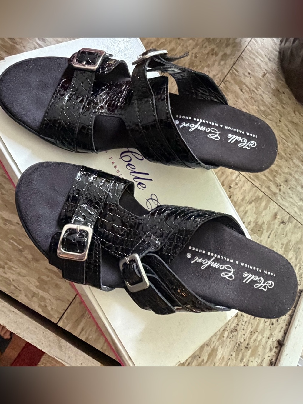 Helle Comfort Slides Sz 38 unworn